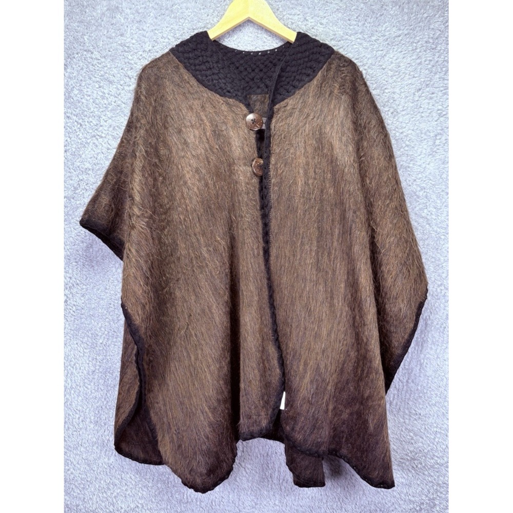 NEW Shupaca Womens OS 80% Alpaca Poncho Cape Brown 2 Button Handmade Ecuador